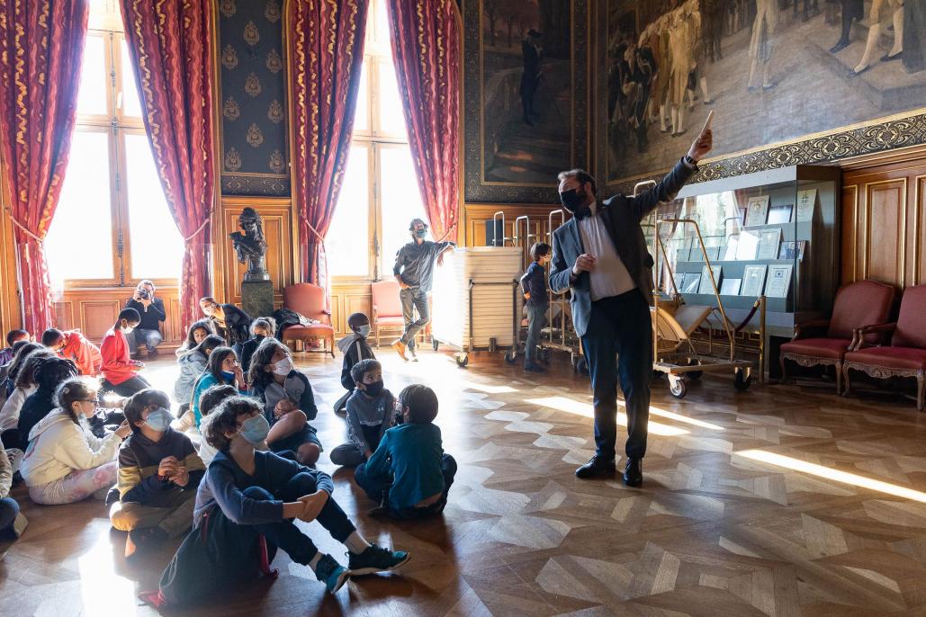 Cérémonie de lancement du kit pédagogique Le Grand Charles © Guillaume BONTEMPS-Ville de Paris